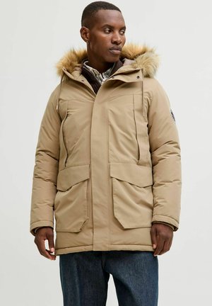 Parka - crockery