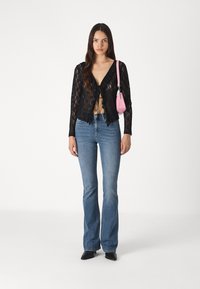 Pieces PCWILLIE V-NECK  - Long sleeved top - black
