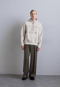 Emporio Armani Camisola - silver lining