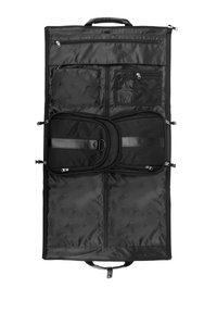 Schwarze Stoff-Gepäcktasche mit mehreren Reißverschlusstaschen, Riemen und einer glatten Textur. Enthält ein abnehmbares Fach für einfachen Zugriff.