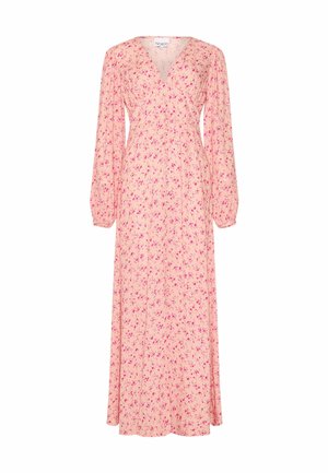 Rochie lungă înfășurată de culoarea piersicii, cu imprimeu floral roz și mâneci lungi bufante cu mansete elastice.