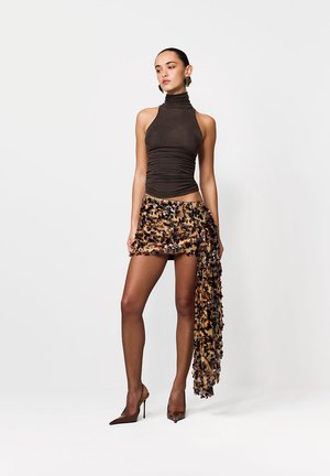 MAGNOLIA - Fustă mini - black-amber