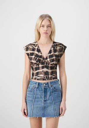 ONLY ONLHILLERY - T-shirt imprimé - black/brown