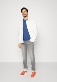 TOM TAILOR Pulover - hockey blue dark