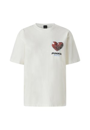 T-shirt bianco in cotone con un grafico a forma di cuore rosso sul lato sinistro del petto e il testo "PINKO SURREAL LOVE" in nero sotto il cuore.