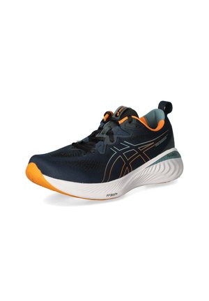 Zapatilla de correr con parte superior en navy, acentos naranjas, malla texturizada y una suela blanca acolchada etiquetada como "FF Blast+" para un soporte mejorado.