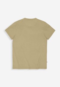 Unselected, leaf green