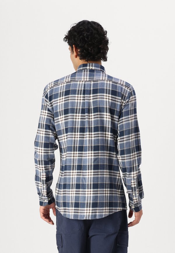 FALLBAY TAILORED FIT SHIRT - Shirt4