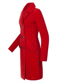 Roter, doppelt gefütterter Mantel mit Reverskragen, versehen mit schwarzen Knöpfen und seitlichen Taschen. Aus einem glatten, strukturierten Stoff gefertigt.