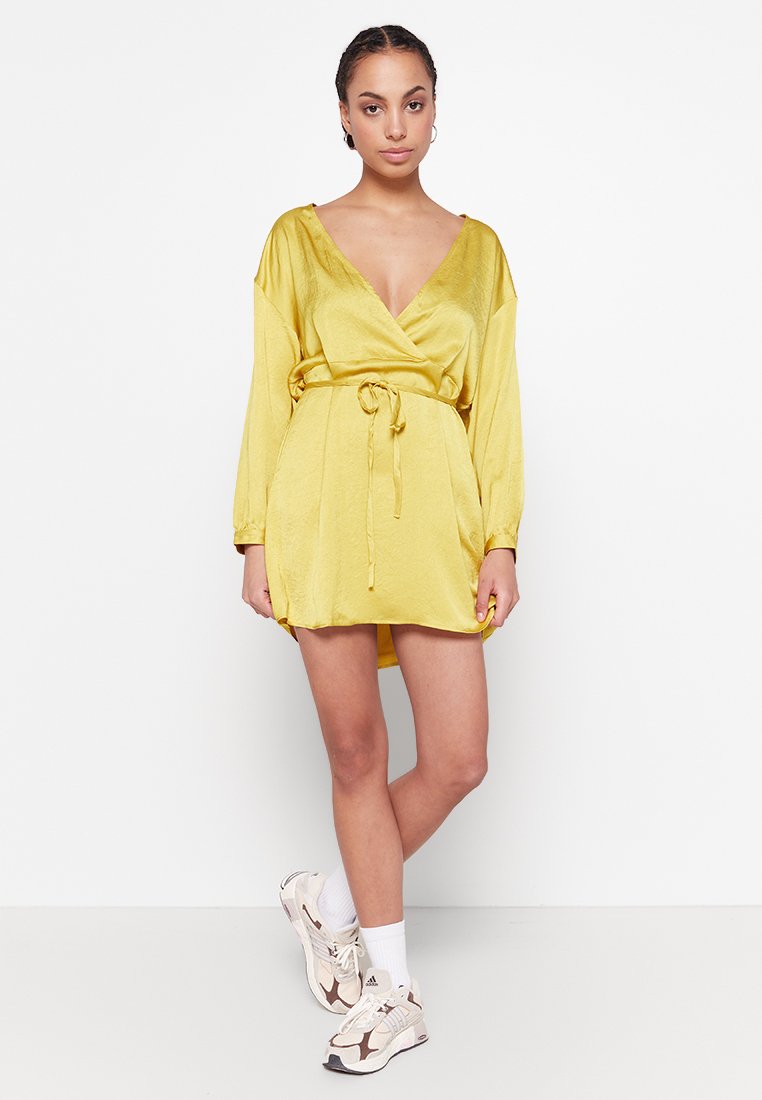 American vintage Jurk geel American vintage Jurk geel