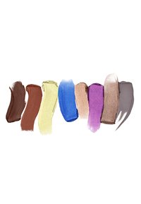 En uppsättning av åtta färgglada färgprover, inklusive brunt, grönt, blått, lila, beige och grått. Slät yta med varierande ytbehandlingar.