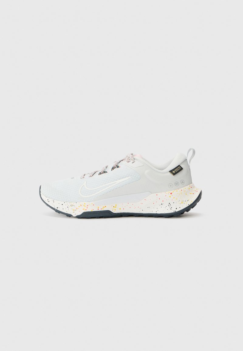 Nike Performance - JUNIPER 2 - Trail running shoes - pure platinum-coloured/white/magic ember/pink/lightening/football grey, Enlarge