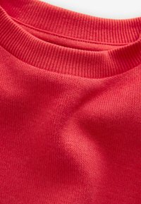 Next Svetr - red