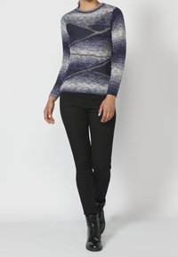 Koroshi Stickad tröja - dark blue