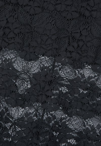 Main image 7, Enlarge