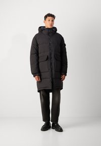 Scotch & Soda LONG PUFFER - Zimski plašč - meteorite