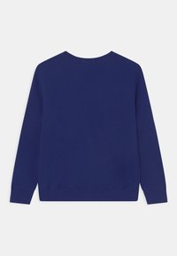 Marinblå sweatshirt med långa ärmar, rundad halsringning och ribbade muddar samt nederkant. Slät yta och minimalistisk design.
