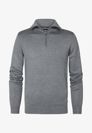 Šedý svetr s polo zipem, dlouhými rukávy, vroubkovanými manžetami a lemem. Vyrobeno z texturované pleteniny. Jednoduchý a klasický design.