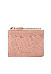 Porte-cartes en cuir rose clair avec une finition texturée, dispose d'une fermeture zippée sur le dessus, de plusieurs emplacements pour cartes et d'un détail de logo embouti.