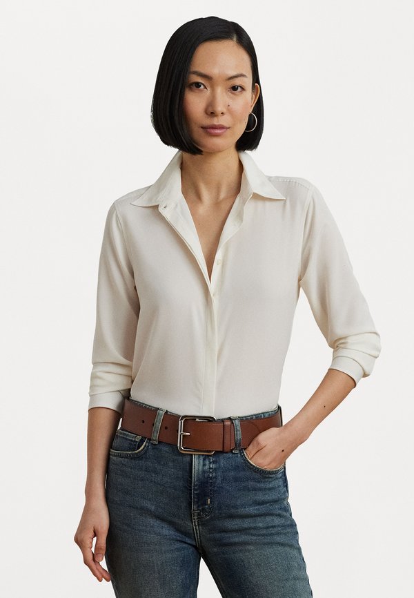 CLASSIC FIT CREPE SHIRT - Button-down blouse - mascarpone cream
