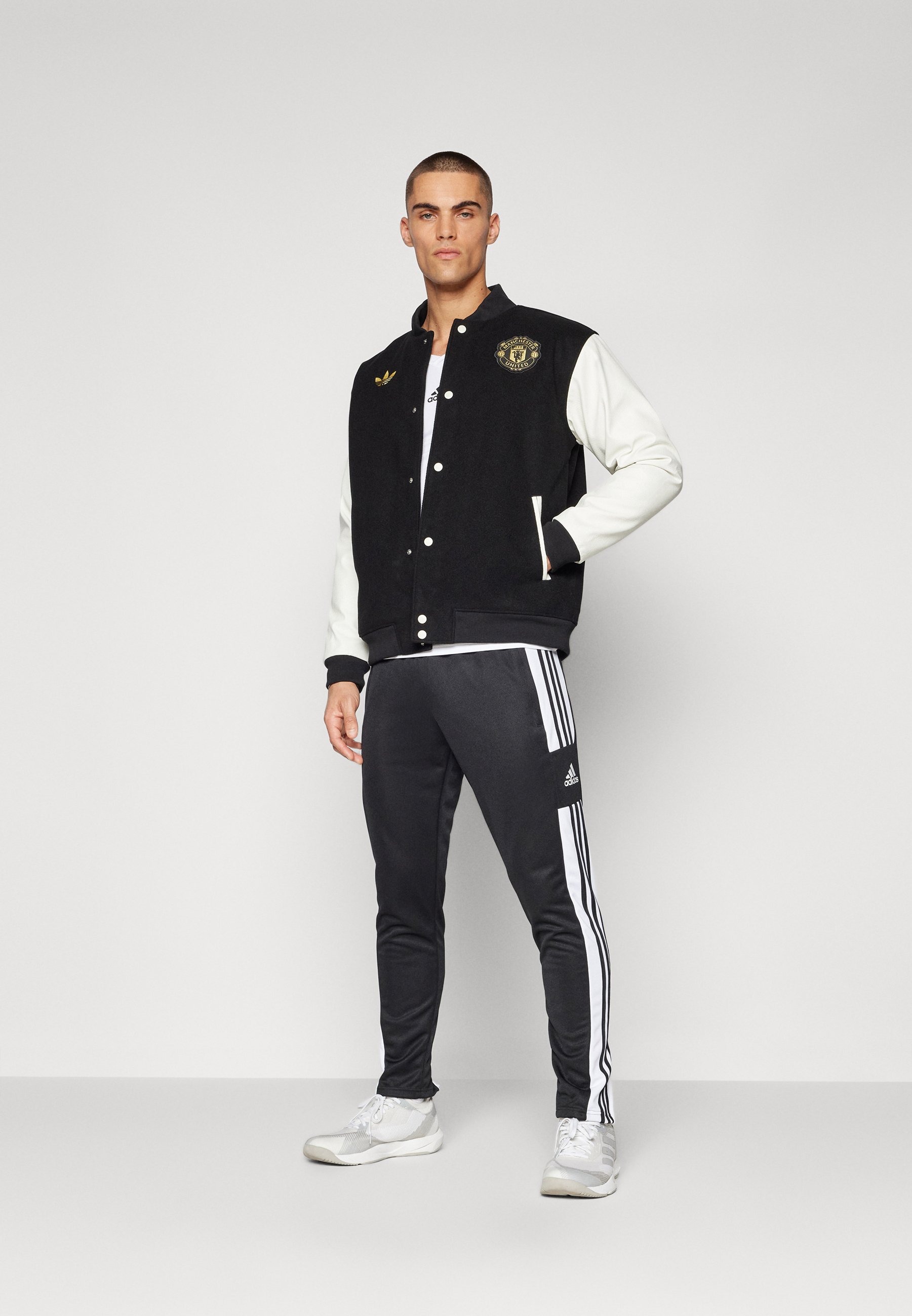 adidas Originals MANCHESTER UNITED - Artykuły klubowe/czarny
