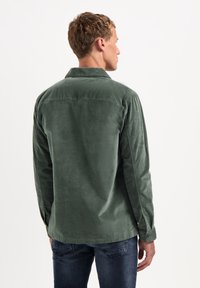 NO EXCESS BUTTONED OVER - Lichte jas - dark green