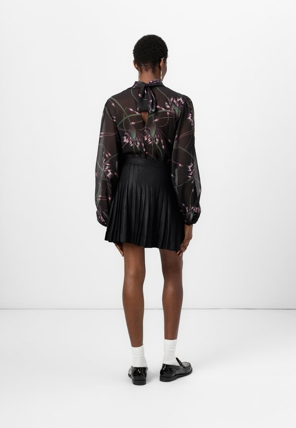 HUAJIN HJTE - Pleated skirt2