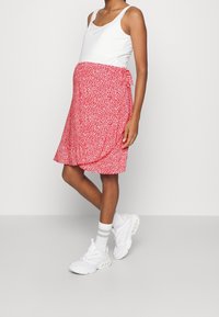 ONLY MATERNITY A-linjainen hame - red