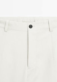 Thumbnail Image 7