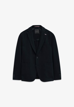 Schwarzer Blazer aus strukturiertem Stoff, mit einem einzelnen Knopfverschluss, aufgeschlagenem Revers und zwei Fronttaschen. Logo-Akzent am Revers.