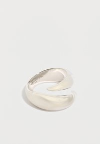 Neizvēlēts, rhodium vermeil-coloured