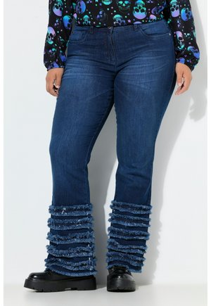 LEA FRANSENKANTEN-SAUM 5-POCKET - Jeans Bootcut - dark blue denim