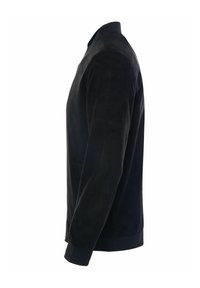 Giacca in suede nera con colletto rotondo, maniche lunghe e polsini a costine. Presenta un design semplice e una texture liscia.