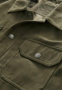 Next COLLARED TRUCKER - REGULAR FIT - Imiteret læderjakke - khaki green