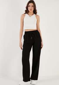LELA Broek - black