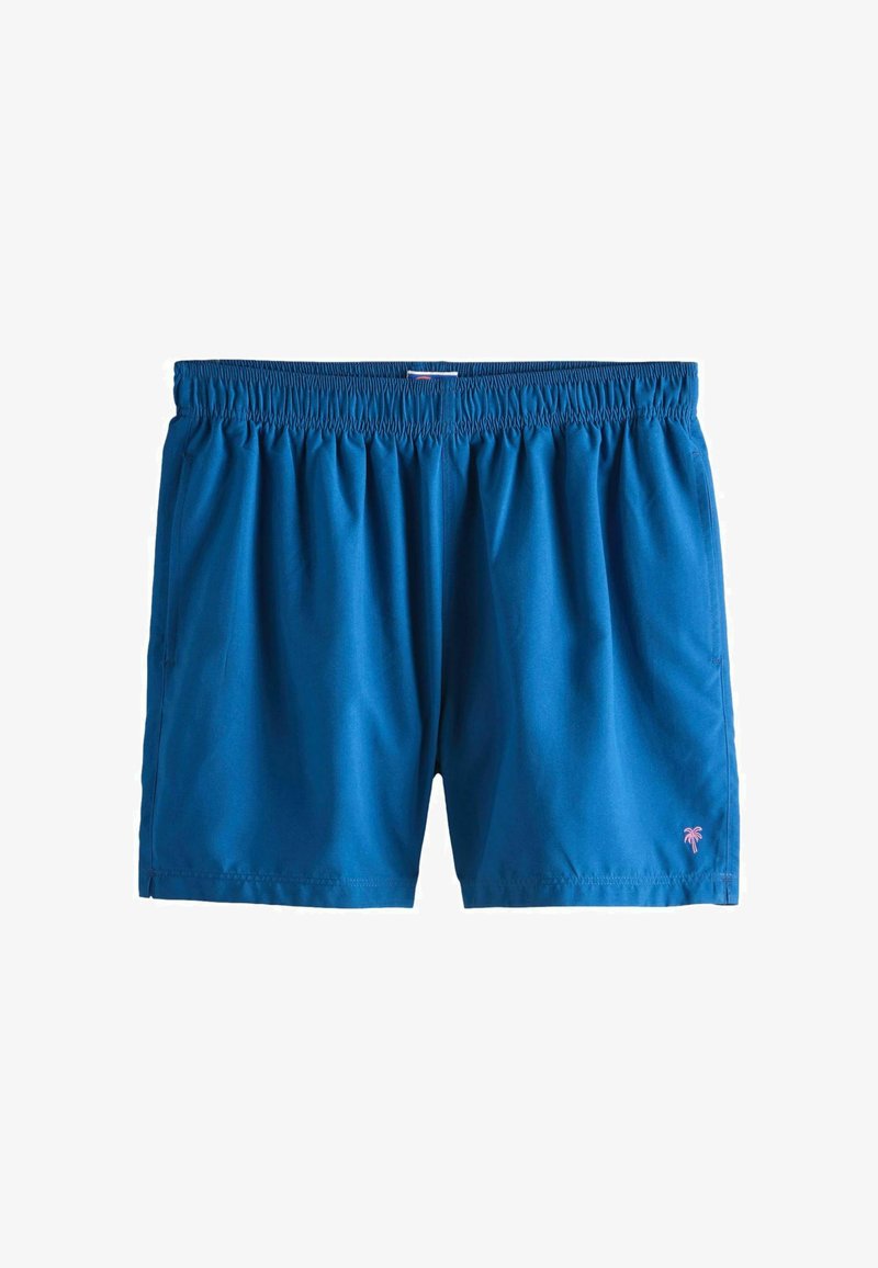 Shorts de bain bleus avec ceinture élastique et petit logo palmier rose sur la partie inférieure de la jambe gauche, sur fond blanc.