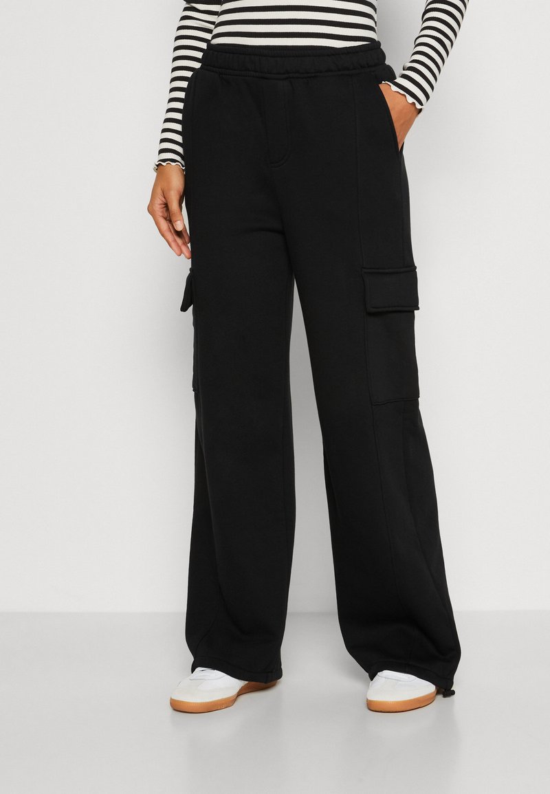 GAP SWEATPANT Cargo trousers black Zalando.ie