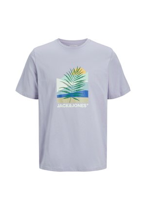 Licht lavendelkleurig katoenen t-shirt met korte mouwen, voorzien van een bedrukte afbeelding van een groene varen op een meerkleurige achtergrond en logo.