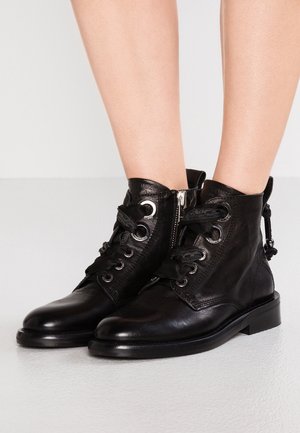 Botines bajos - black
