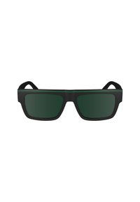 Occhiali da sole neri con lenti rettangolari e tinta verde scuro. Presentano una montatura elegante con un sottile accento verde e aste curvate.