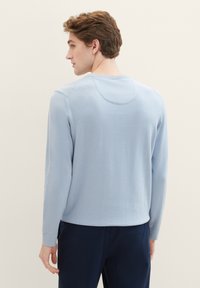 TOM TAILOR MIT V-AUSSCHNITT - Pullover - foggy blue