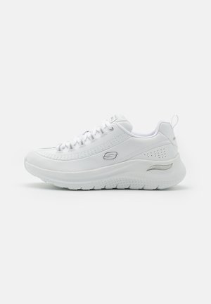 ARCH FIT 2.0 - Trainers - white/silver