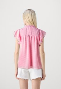 Vero Moda VMSUN DOBBY - Bluse - sea pink