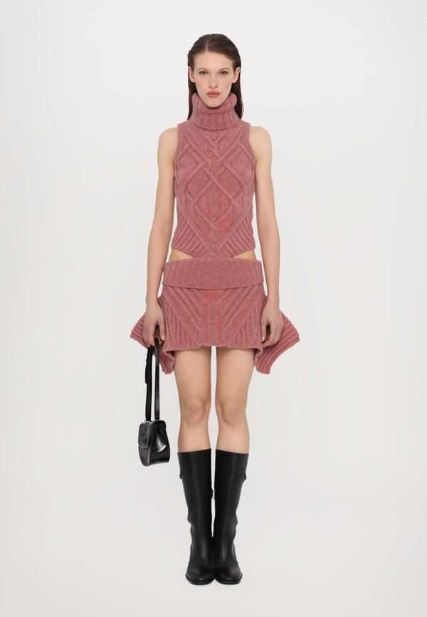 WARRIOR MINI DRESS - Jumper dress - blush3