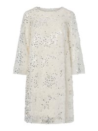 Λευκό φορέμα με μισοή sleeves, καλυμμένο με ασημί παγιέτες και ανθισμένα κεντήματα. Διαθέτει στρογγυλή λαιμόκοψη και χαλαρή σιλουέτα.