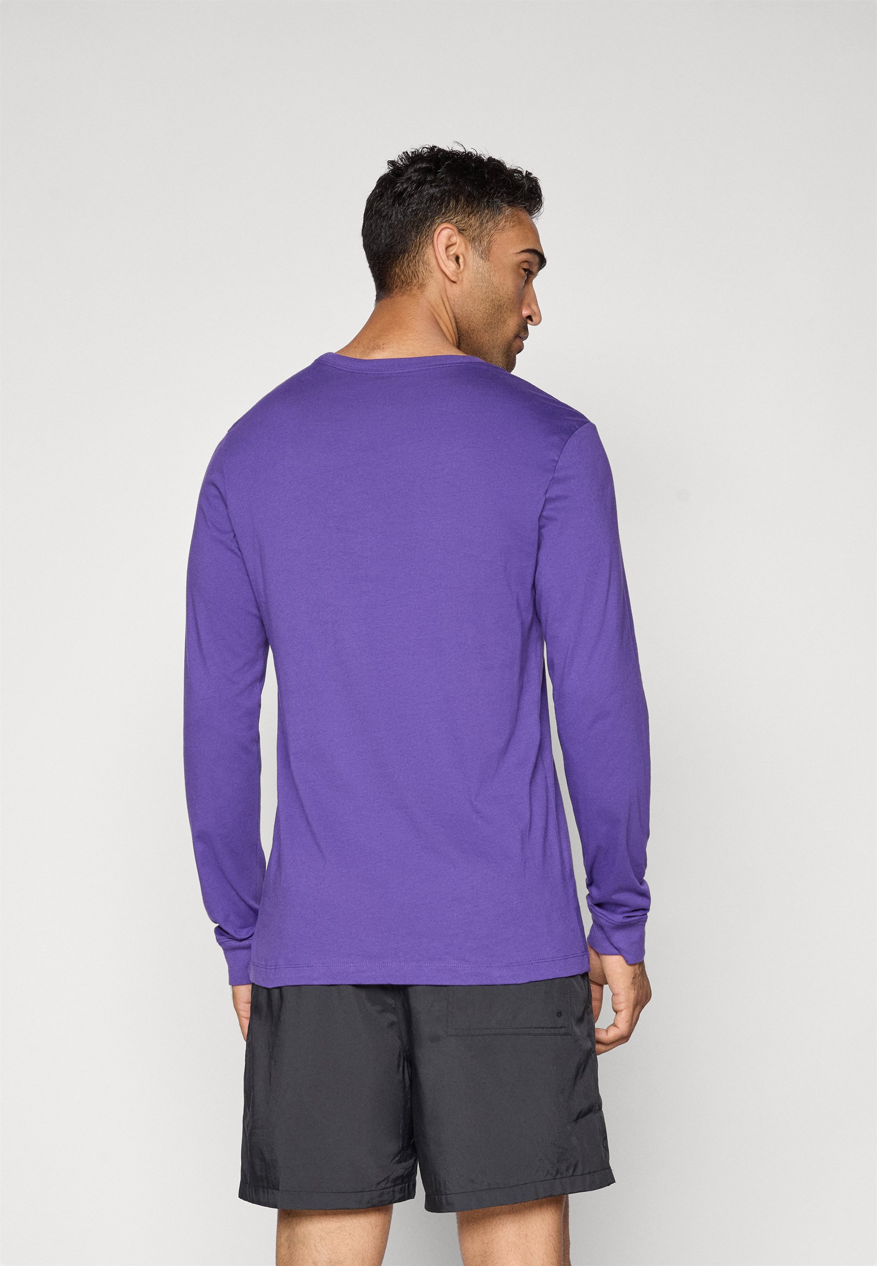 purple long sleeve shirt nike