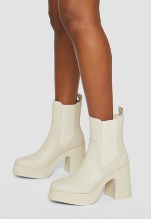 Steve Madden CLIMATE - Platform ankle boots - bone