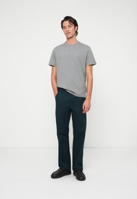 Calvin Klein Jeans CLASSIC MONOGRAM TEE - Jednoduché tričko - med grey
