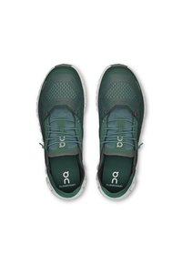 On CLOUD 6 COAST - Baskets basses - olive   white