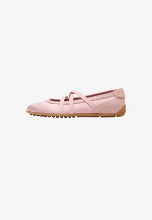 Stradivarius, SPORTSCHUH MIT VERSCHIEDENEN ELEMENTEN 19512870 - Babies - pink